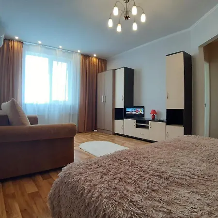 Appartamento Шота - Квартира З Балконом, Близько До Центру *