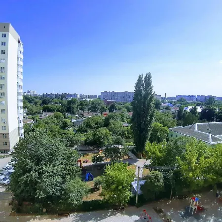 Шота - Квартира З Балконом, Близько До Центру 아파트 *